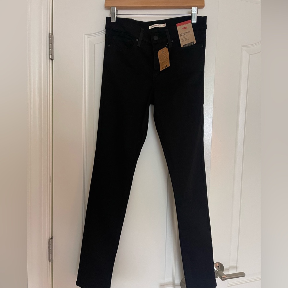 NWT Levi's 311 Shaping Skinny Jeans